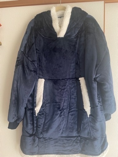 新品未使用‼️ふわふわ着る毛布　Mサイズ