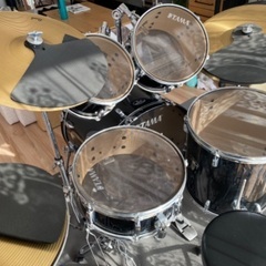 Pearlのドラム1式譲ります!!