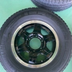 ハイエース　ホイールタイヤセット　4本-オールブラックス