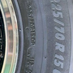 ハイエース　ホイールタイヤセット　4本