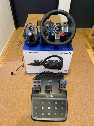 本日最終値下げ！超お買い得！即対応可能　ロジクール　G29 DRIVING FORCE シフター付き