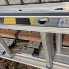 お引き渡し者決定　アルインコ　3連梯子