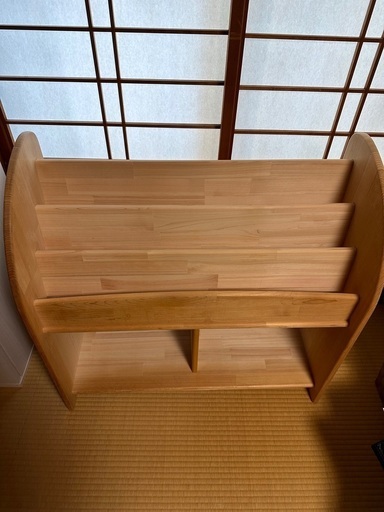 子供用　本棚