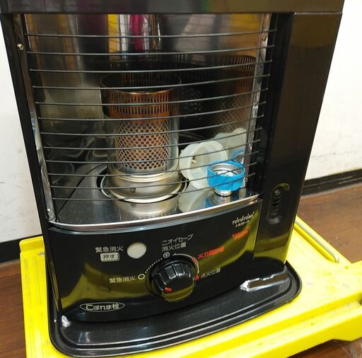 セール！品質保証☆配達有り！6000円(税抜き）トヨトミ石油ストーブ 6～8畳 2019年製