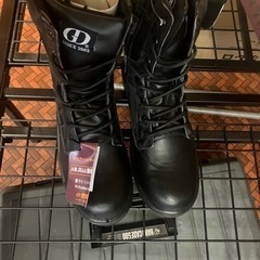 【新品】安全靴　25.5 GD-81 取引中