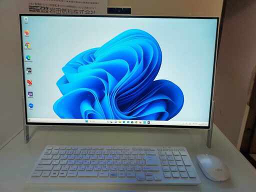 FUJITSU(富士通) i7 8750H /DDR4 8GB/SSD 512GB/Windows 11/MADE IN JAPAN