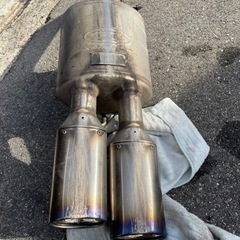 プリウス30系用 GANADOR マフラー