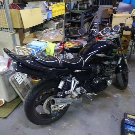 ヤマハ XJR400R