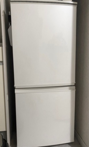 一人暮らし向け 冷蔵庫137L(2016年製)洗濯機6kg(2022年製)セット