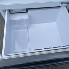 □中古品 アクアノンフロン冷凍冷蔵庫 AQR-271E（S）272L 2016年 幅600x奥