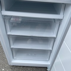 □中古品 アイリスオーヤマ ノンフロン冷凍冷蔵庫 IRSN-27A-W 274L