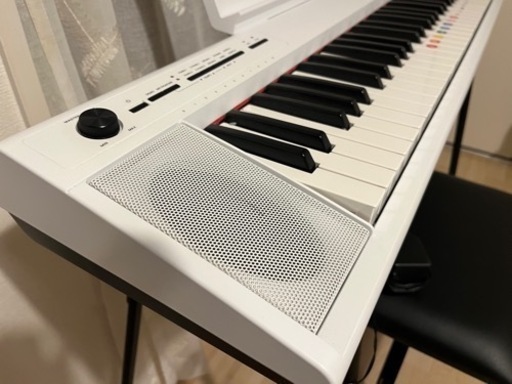 ヤマハ　キーボード「Piaggero」 NP-12 スタンド付き YAMAHA piaggero NP-12 電気ピアノキーボードスタンド付
