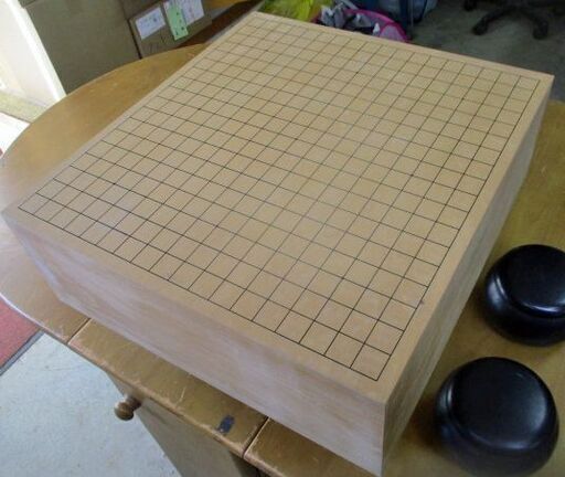 【再値下げ】碁盤、碁石白黒セット　手渡し