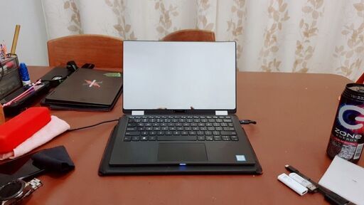 DELL 超美品 Core i7搭載！13.3型FHD液晶快速パワフル2-in-1タブレットPC！XPS 13 9365 2-in-1 Core i7-7Y75 16GB SSD512GB Win11 Silver