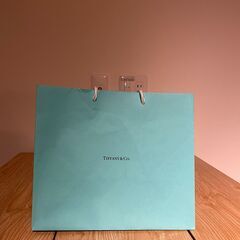 Tiffanyのオシャレな小さい紙袋