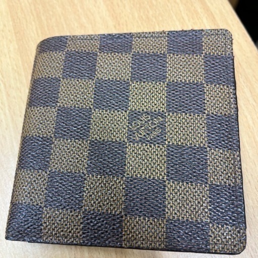 金額下げます。ヴィトン　２つ折り財布
