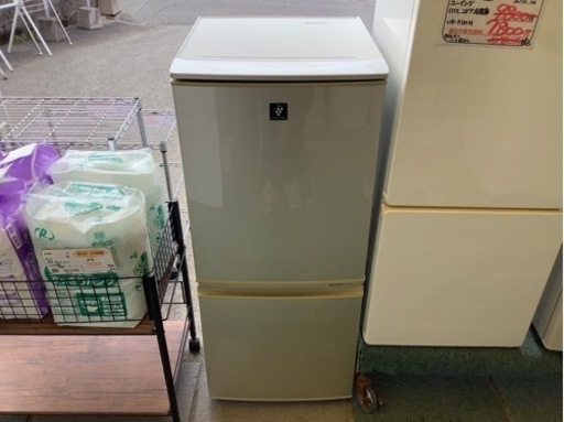 【リサイクルサービス八光】2013年製　シャープ　137L　2ドア冷蔵庫　シルバー　SJ-PD14X-N