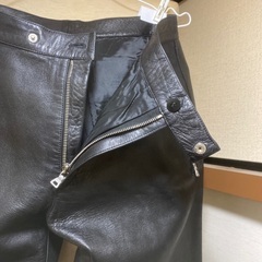 プラダ レザーパンツ 46 LL? イタリア製 uesd