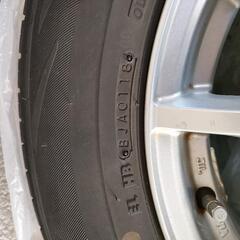 ブリヂストン　レグノ　215/65R16 アルミホイール付き