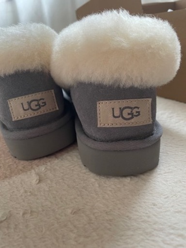 新品未使用 箱あり】UGG NITA グレー 23cm - ブーツ 