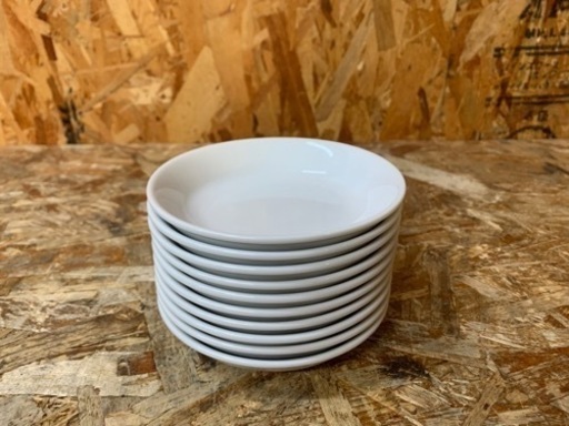 (6175) ① 直接ご来店引き取り歓迎！白いお皿 豆皿 12cm 10枚 小皿 中古 業務用 飲食店 店舗用品 厨房用品 調理器具