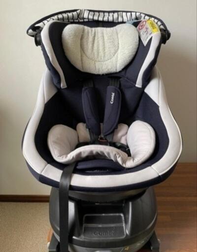 コンビ チャイルドシート ISOFIX