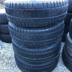 冬タイヤ 215/65R16 PCD114アルミ付きスタッドレス4本組み送料無料
