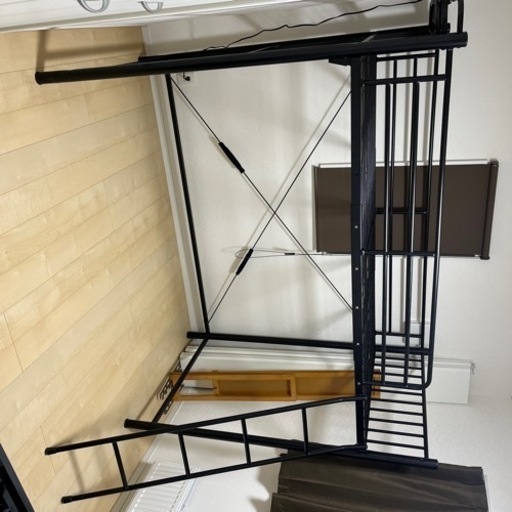 赤字価格！ロフトベッド シングル デスク・スチールネット付き BLACK