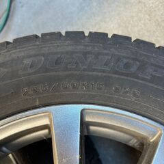 スタッドレス　ホイール付き　205/60/R16 80系VOXY　ダンロップ　ウィンターマックス