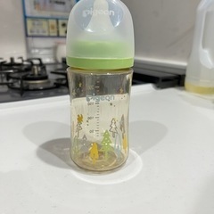 母乳実感　240ml