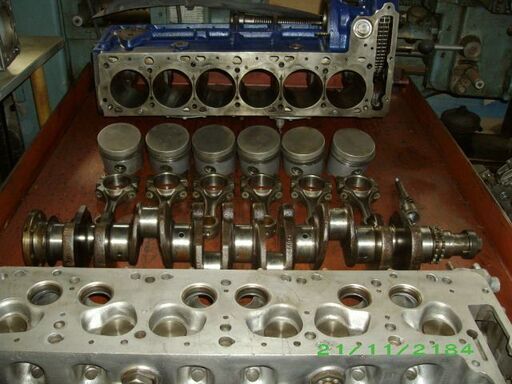 ベンツ-113SL-カムカバー販売