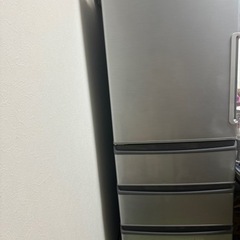 【ネット決済】✨家庭用冷凍冷蔵庫2017製綺麗です！