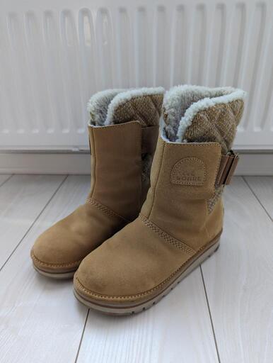 SOREL RYLEE ソレル ライリー　ムートンブーツ　ボアブーツ