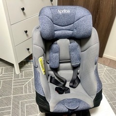 クルリラ AC (Aprica チャイルドシート)