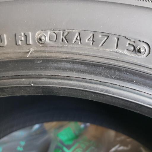 お値下げ。215/60R16 ４本セット　スタッドレスタイヤ　ホイールなし