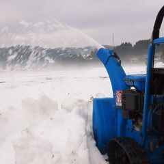 即戦力！！イセキ除雪機5馬力不具合なし冬の準備は大丈夫ですか。富...