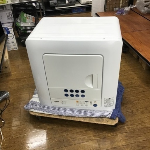 #L-72【ご来店頂ける方限定】TOSHIBAの4、5Kg衣類乾燥機です