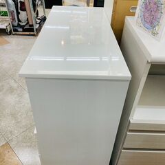 ?人気のホワイトカラー キッチンカウンター ✨定価￥39,800✨ 収納力 