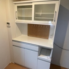 【無料】ニトリ食器棚(キッチンボード)