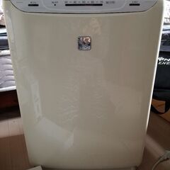 受け渡し決定。DAIKIN　STREAMER 加湿空気清浄機。2...