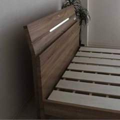 セミダブルベッドフレーム(コアラマットレス付き) まだ受付中です！