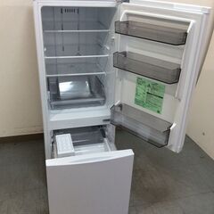 （1/8受渡済）YJT8007【TOSHIBA/東芝 2ドア冷蔵庫】極美品 2023年製 GR-U15BS-W 家電 キッチン 冷蔵冷凍庫 右開き 153L