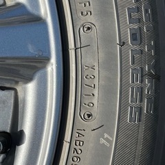 年末セール！エクストレイル　スタッドレスタイヤ