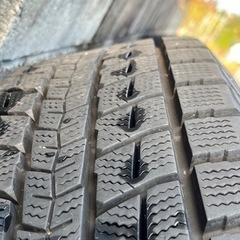 年末セール！エクストレイル　スタッドレスタイヤ