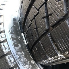 215/45R17 スタッドレスタイヤ取り付け無料　