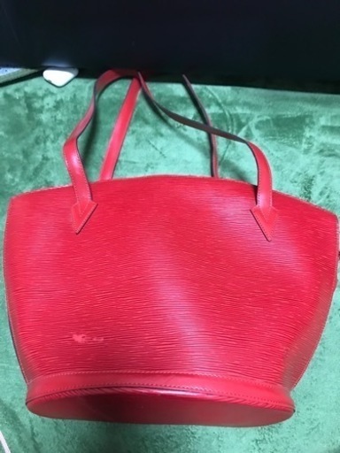 ルイビトン　LOUIS VUITTON  エピ　赤