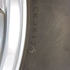 最終処分価格！美品　285/60R18 　ブリザック　スタッドレスタイヤ　ホイル付き　４本セット　これから冬本番に備えていかがですか？