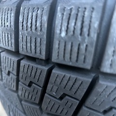 美品225/45/17スタッドレス4本セット -ホットトイズワンダーウーマン 