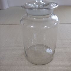 アンティークガラス瓶（筒形）