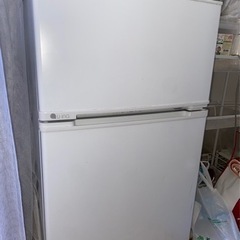 2ドア冷蔵庫 90L 2017年製(ホワイト(白))